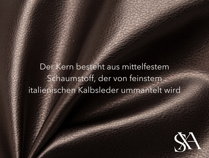 Sac x AMI Taschenpolster bestehen aus mittel festem Schaumstoff, ummantelt von feinstem italienischen Kalbleder. Perfekter Schutz und Pflege für luxuriöse Designer-Handtaschen.